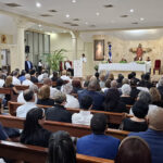 El presidente Abinader asiste al novenario en honor a Rafael Antonio "Fello" Suberví Bonilla